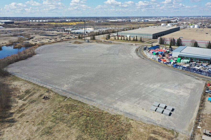 More Photos Of 6103 20th St NW, Edmonton Land For Lease