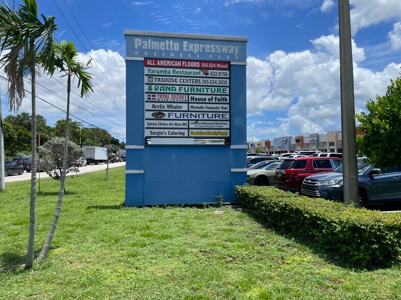 More Photos Of 4720-4796 NW 167th St, Miami Gardens Storefront Retail Office For Lease