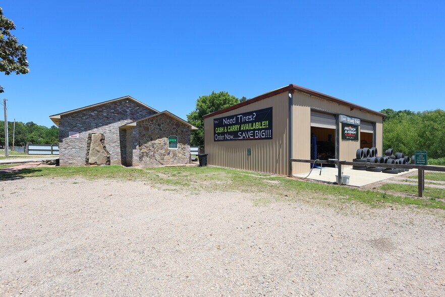 More Photos Of 101 Caney Pl, Glenwood Auto Repair For Sale
