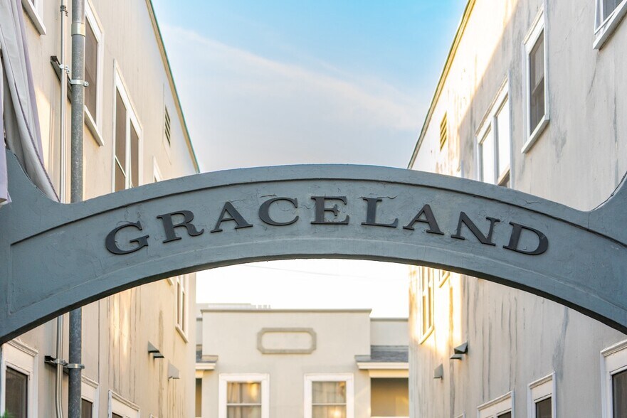 More Photos Of 107-111 N Columbus Ave, Glendale Apartments For Sale