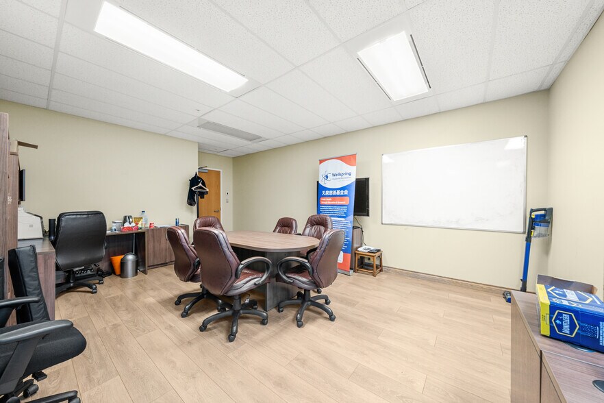 More Photos Of 837 Hastings St W, Vancouver Apartments For Sale