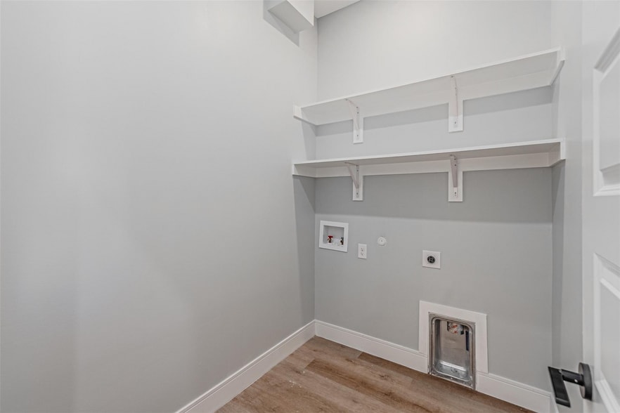 More Photos Of 2376 Longhorn St, Dallas Apartments For Sale