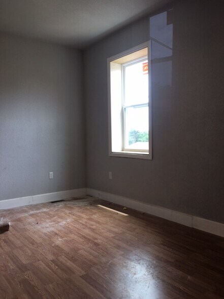 More Photos Of 532 Main St, Wintersville Freestanding For Lease