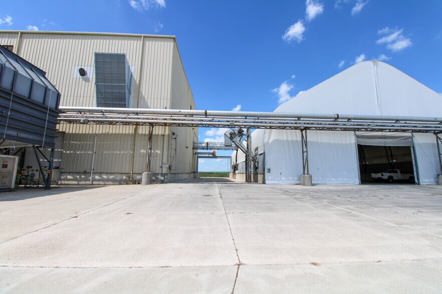 More Photos Of 6059 159th St, Galva Food Processing For Sale