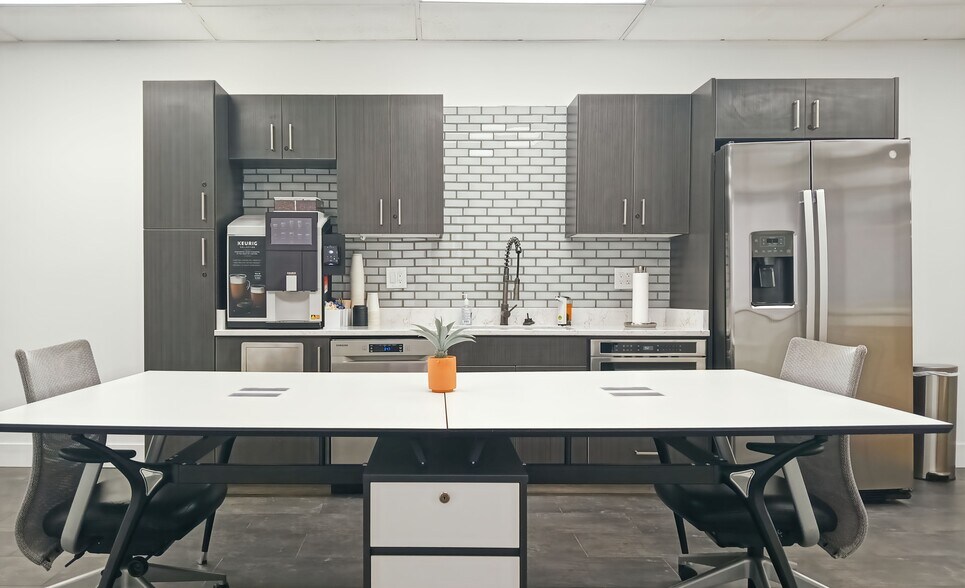 More Photos Of 26000-26250 Euclid Ave, Cleveland Coworking Space