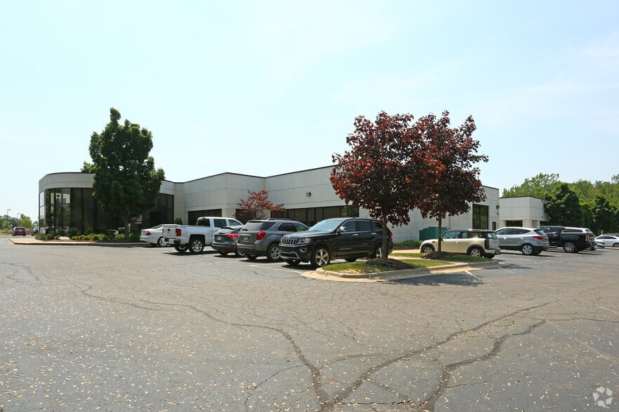More Photos Of 935 Technology Dr, Ann Arbor Office For Lease
