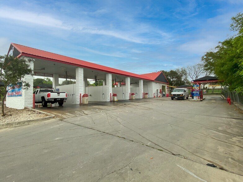 More Photos Of 4950 Evers Rd, San Antonio Carwash For Sale