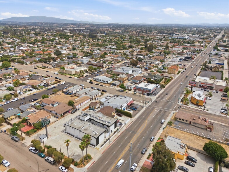 More Photos Of 2005 Highland Ave, National City Apartments For Sale