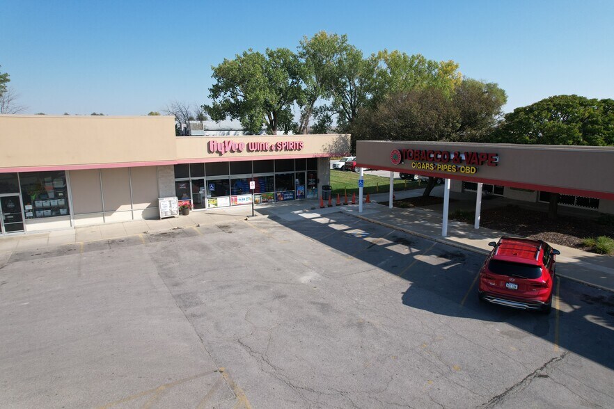 More Photos Of 1600-1628 E 7th St, Atlantic Unknown For Lease