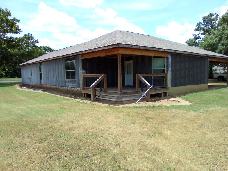 More Photos Of 160 Canterbury Dr, Eufaula Multifamily For Sale