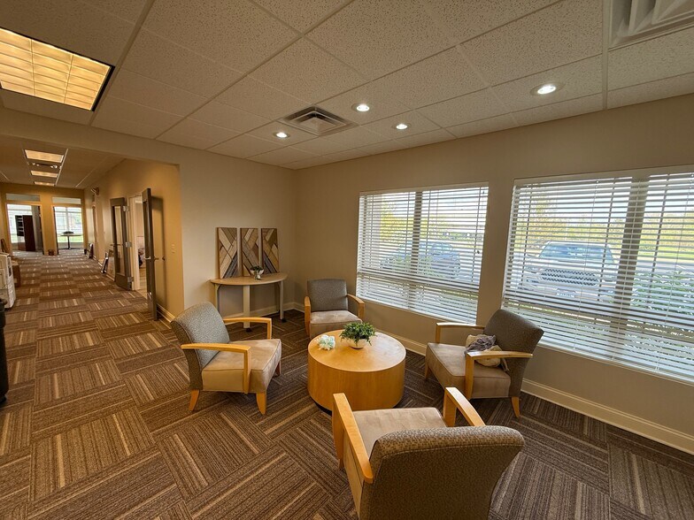 More Photos Of 31320 Solon Rd, Solon Coworking Space