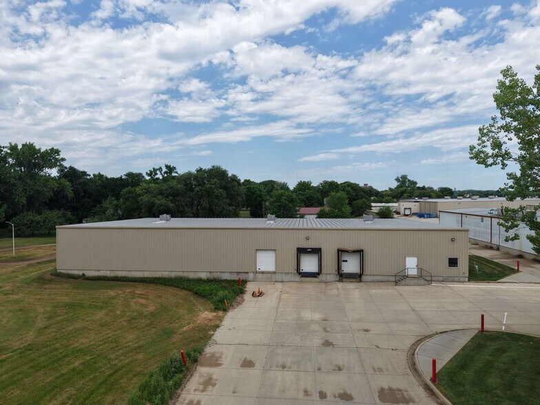 Primary Photo Of 747 S Washington Ave, Madison Warehouse For Lease