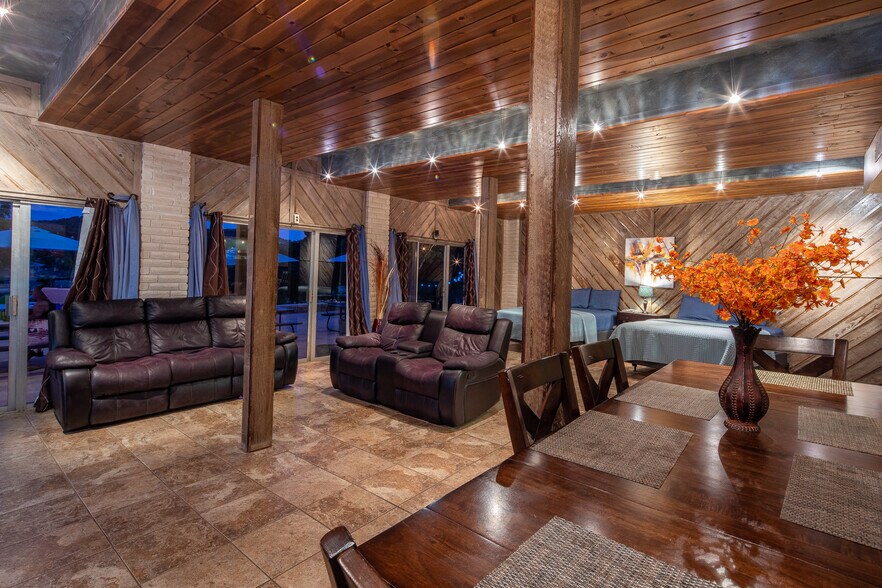 More Photos Of 2386 Colleen Dr, Canyon Lake Hotel For Sale