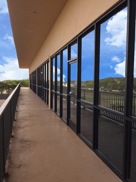 More Photos Of 94-1144 Ka Uka Blvd, Waipahu General Retail For Lease