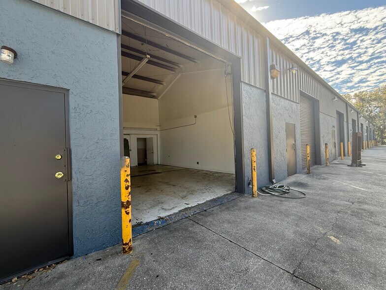 More Photos Of 1046 Shadick Dr, Orange City Warehouse For Lease
