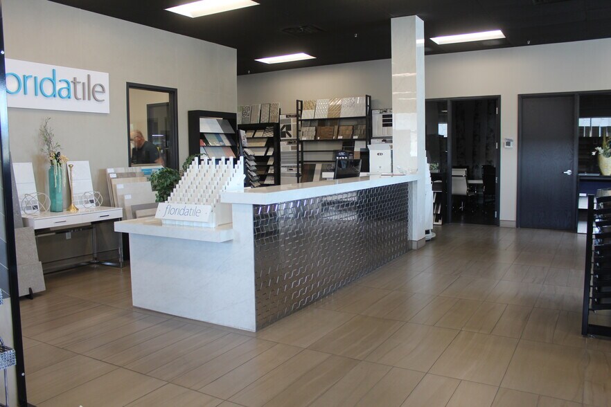 More Photos Of 2181 W California Ave, Salt Lake City Showroom For Lease