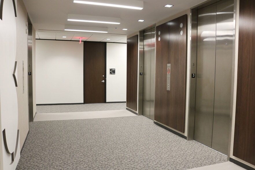 More Photos Of 2900 Weslayan St, Houston Office For Lease