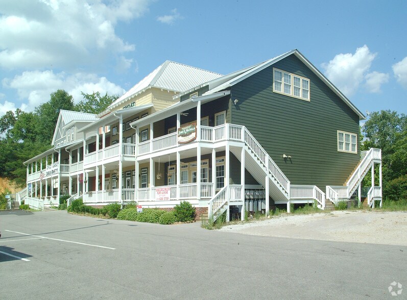 More Photos Of 911 Creekside Ct, Helena Storefront Retail Residential For Sale