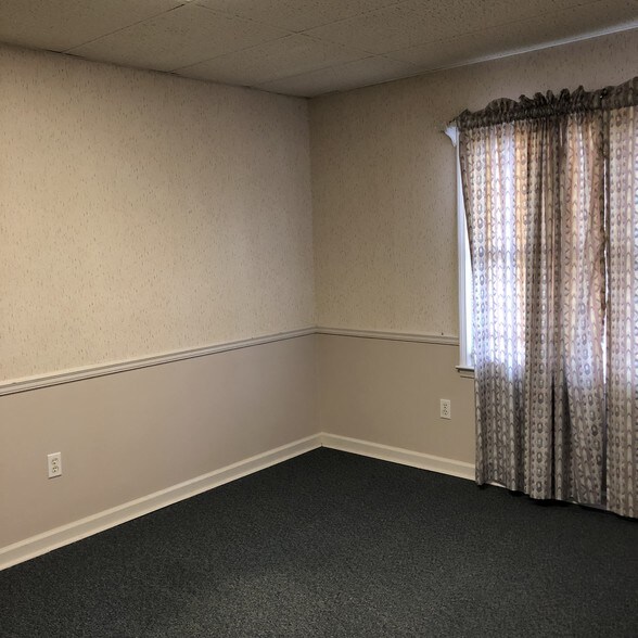 More Photos Of 2175 Highpoint Rd, Snellville Coworking Space