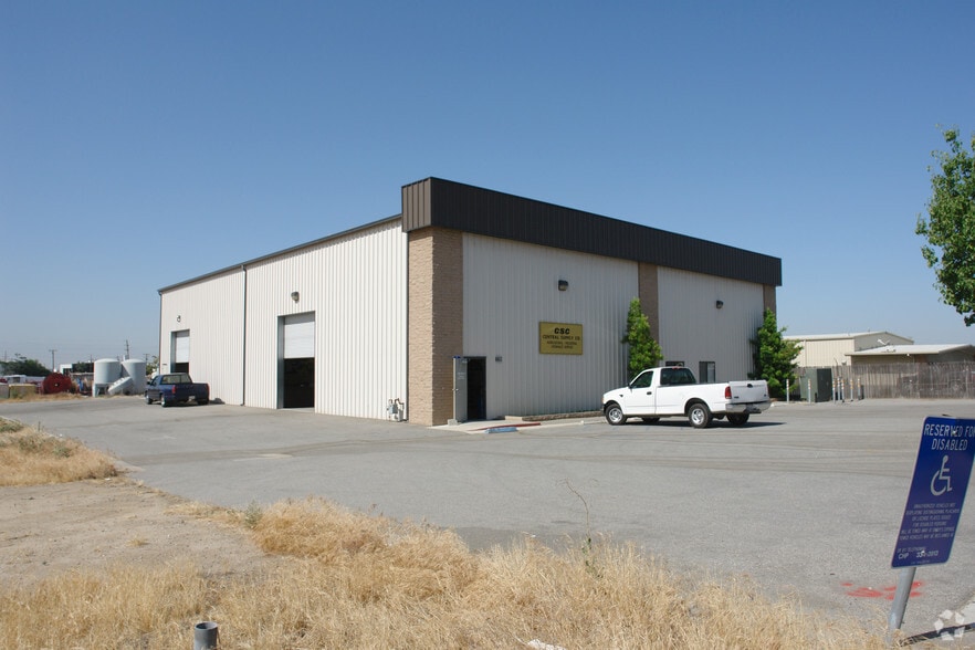 More Photos Of 6657 Meany Ave, Bakersfield Warehouse For Sale