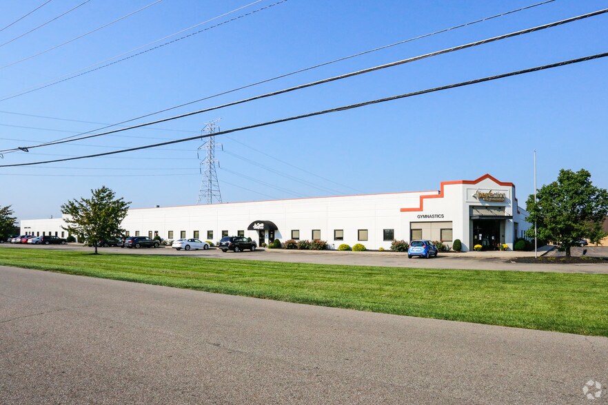 More Photos Of 5635-5653 Union Centre Dr, West Chester Warehouse For Lease