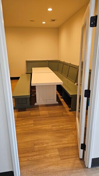 More Photos Of 2535 N Boulevard, Idaho Falls Office For Lease