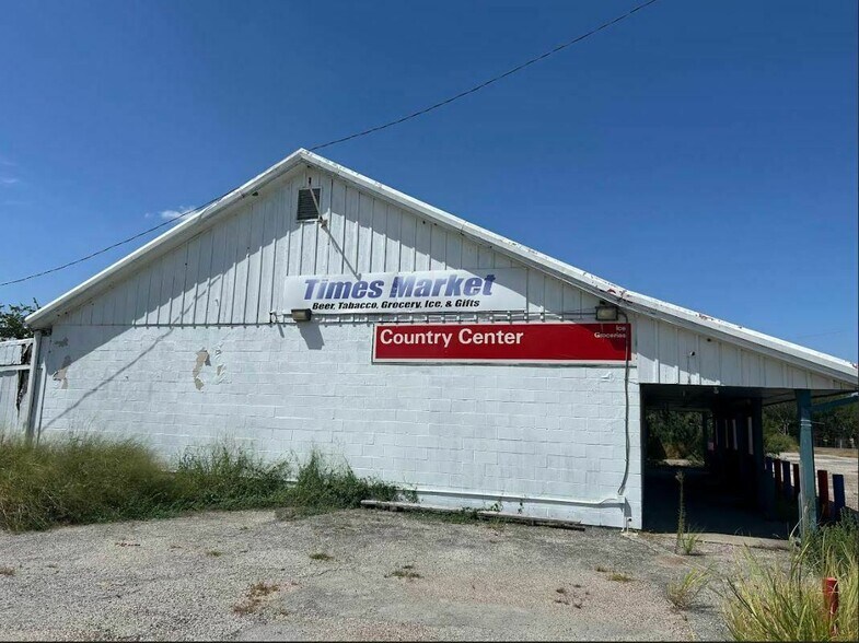 More Photos Of 5459 FM 624, Robstown Service Station For Sale