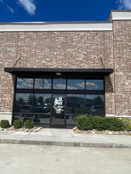 More Photos Of 675 Middle Tennessee Blvd, Murfreesboro Showroom For Lease