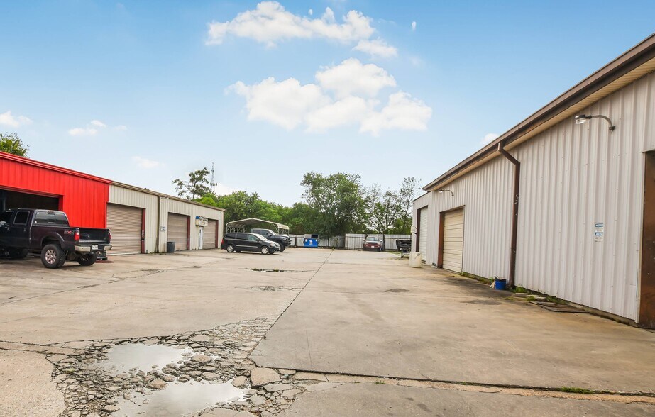 More Photos Of 5219 FM 2100, Crosby Industrial For Sale