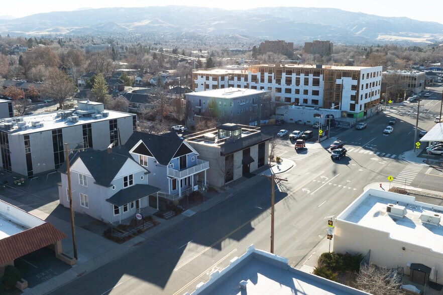 More Photos Of 690 W 2nd St, Reno Office For Sale