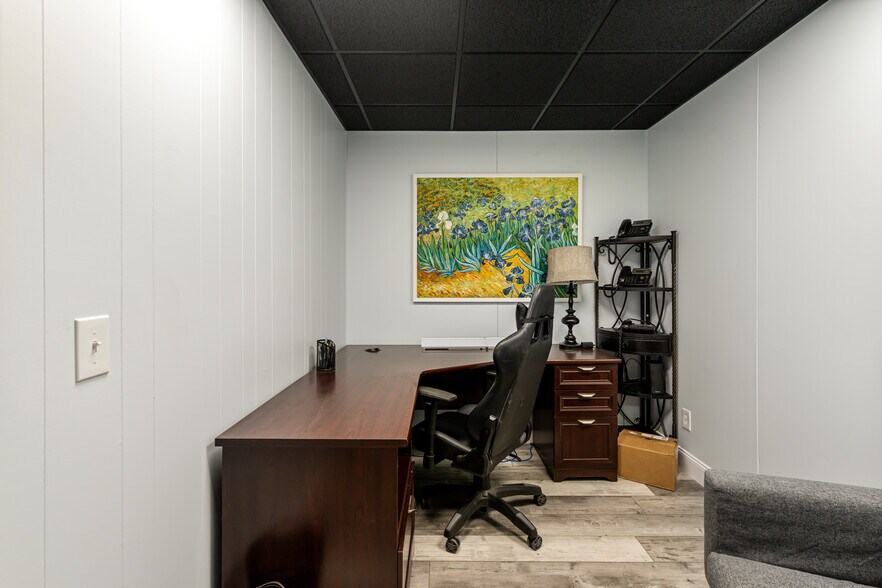 More Photos Of 1033 Florida Ave S, Rockledge Office Residential For Sale