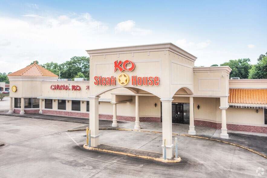 More Photos Of 5421 Fm-1960 Rd E, Humble Restaurant For Sale