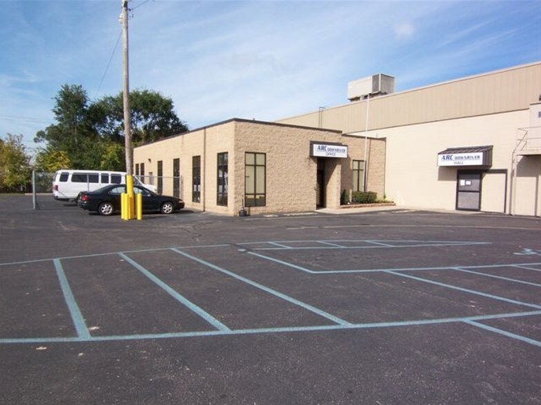 More Photos Of 4210-4212 13th St, Wyandotte Warehouse For Sale