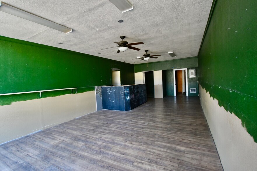 More Photos Of 115 S Main St, Yreka General Retail For Sale