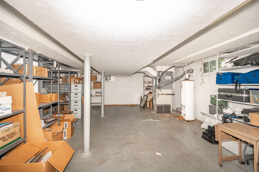 More Photos Of 8612 Reading Rd, Cincinnati Office For Sale