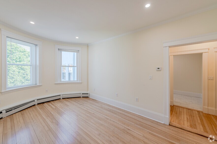 More Photos Of 1223 Beacon St, Brookline Apartments For Lease