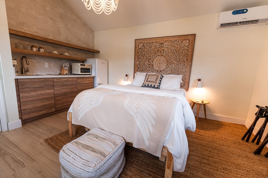 More Photos Of 2502 Tamarind Dr, Hutchinson Island Hotel For Sale