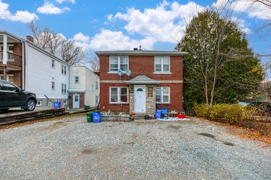 More Photos Of 358 Cartier Av, Sudbury Apartments For Sale