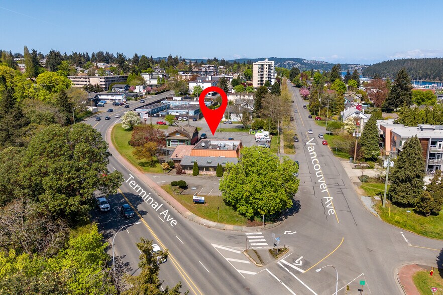 More Photos Of 130 Terminal Av N, Nanaimo General Retail For Sale