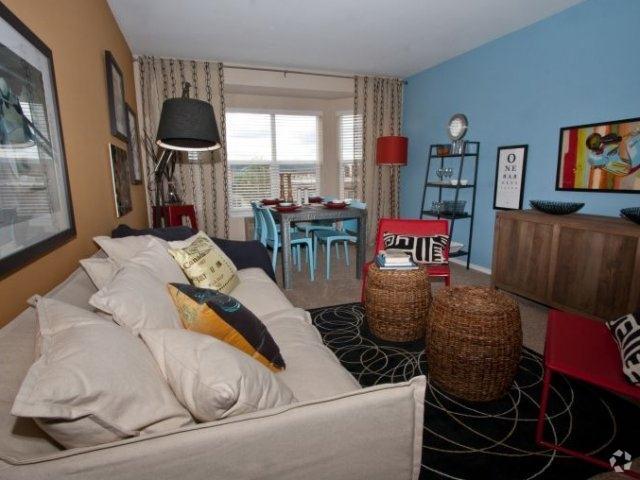 More Photos Of 1500 NE 15th Ave, Portland Apartments For Lease