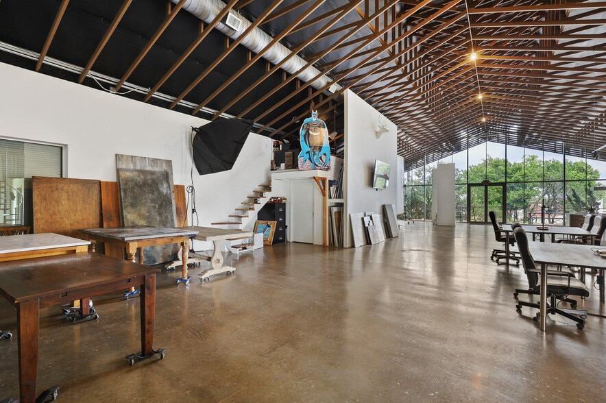More Photos Of 1007 Folsom St, Dallas Loft Creative Space For Sale