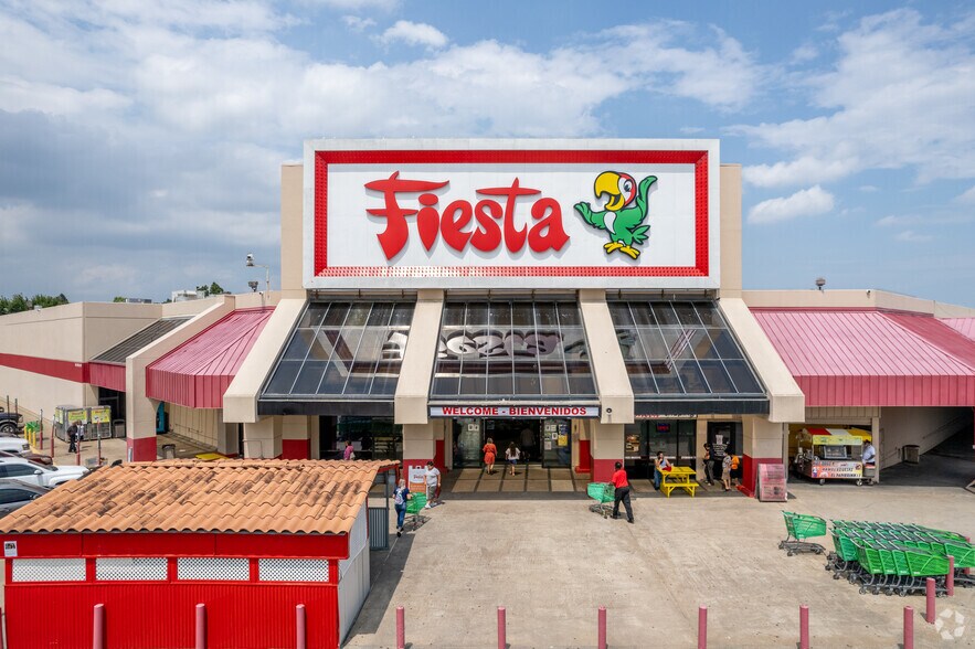 Primary Photo Of 1603-1617 Spencer Hwy, South Houston Unknown For Lease
