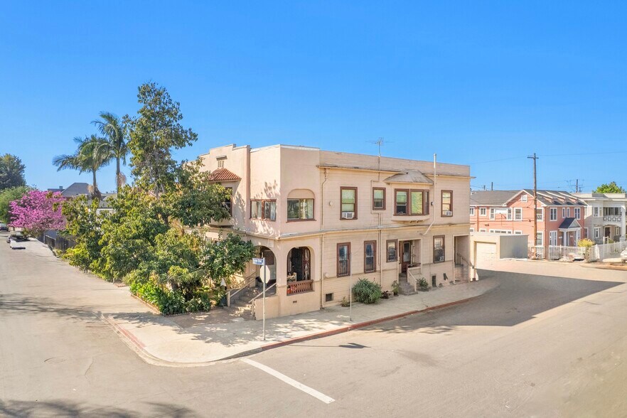Primary Photo Of 1701 S Bonnie Brae St, Los Angeles Apartments For Sale