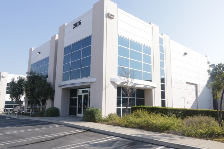 More Photos Of 2816 Columbia St, Torrance Light Distribution For Lease