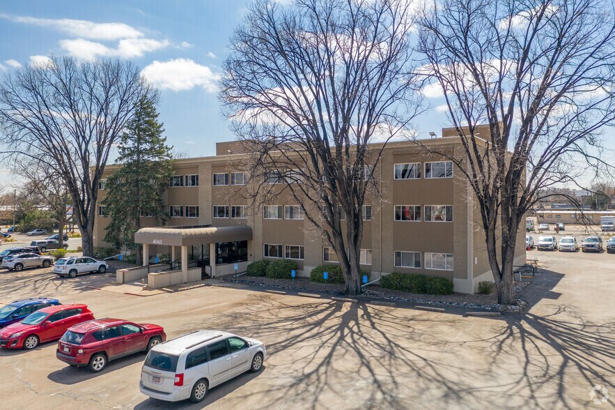 More Photos Of 4045 N Wadsworth Blvd, Wheat Ridge Office For Sale