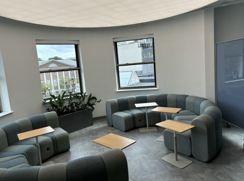 More Photos Of 18-24 Brattle St, Cambridge Office For Lease
