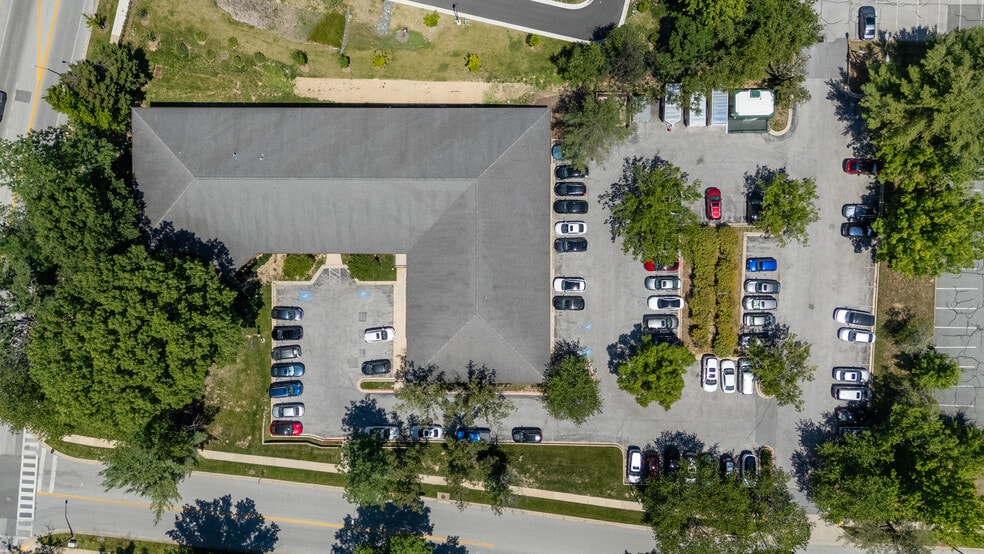 More Photos Of 9650 Santiago Rd, Columbia Medical For Sale
