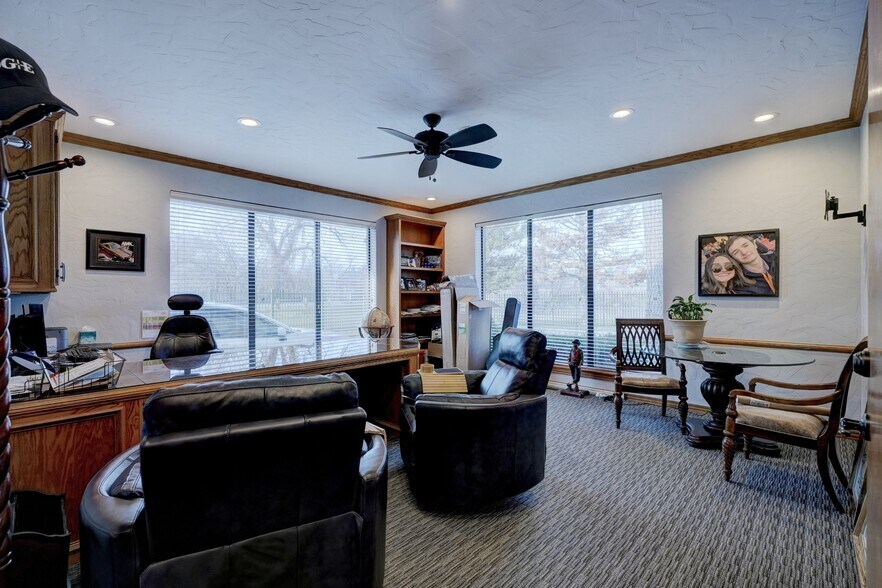More Photos Of 4832 Richmond Square Dr, Oklahoma City Office For Sale