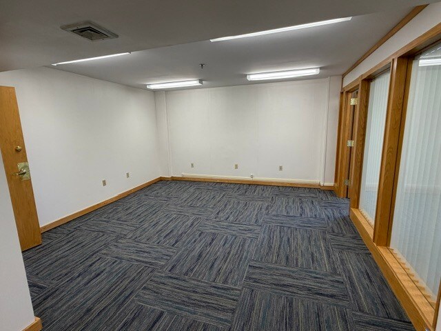 More Photos Of 385 Court St, Plymouth Office For Lease