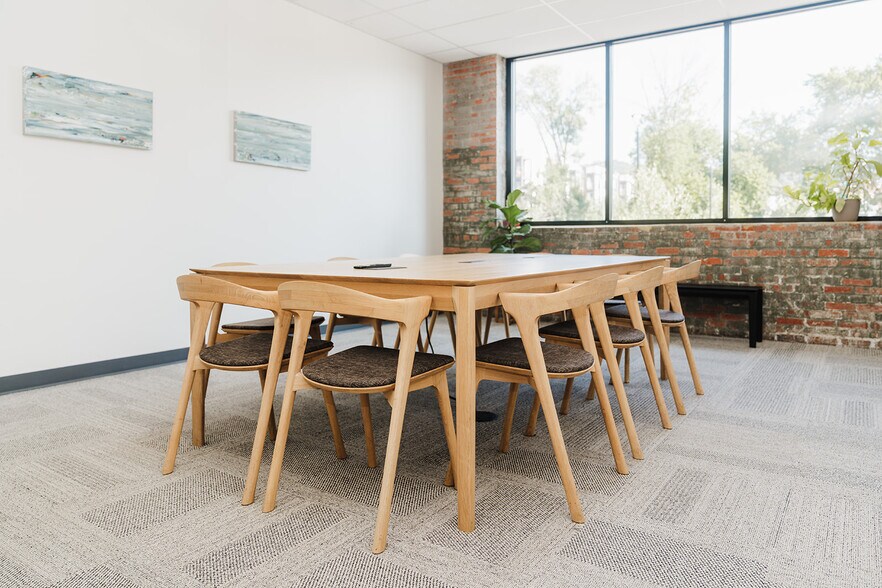 More Photos Of 110 Somerville Ave, Chattanooga Coworking Space
